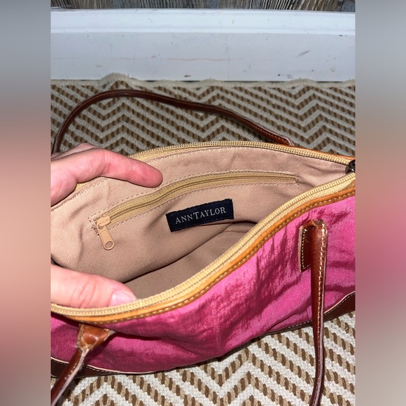 Ann Taylor Y2K brown leather and pink canvas zip top small purse - Picture 6 of 9